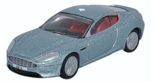 Oxford Diecast Aston Martin DB9 Coupe Skyfall Silver (76AMDB9001) 1:76 (OO) Scale Model