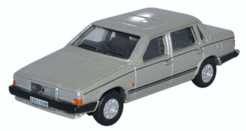 Oxford Diecast Volvo 760 Gold Metallic (76VO001) 1:76 (OO) Scale Model