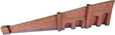 Metcalfe PN148 N Scale Tapered Retaining Wall In Red Brick Card Kit