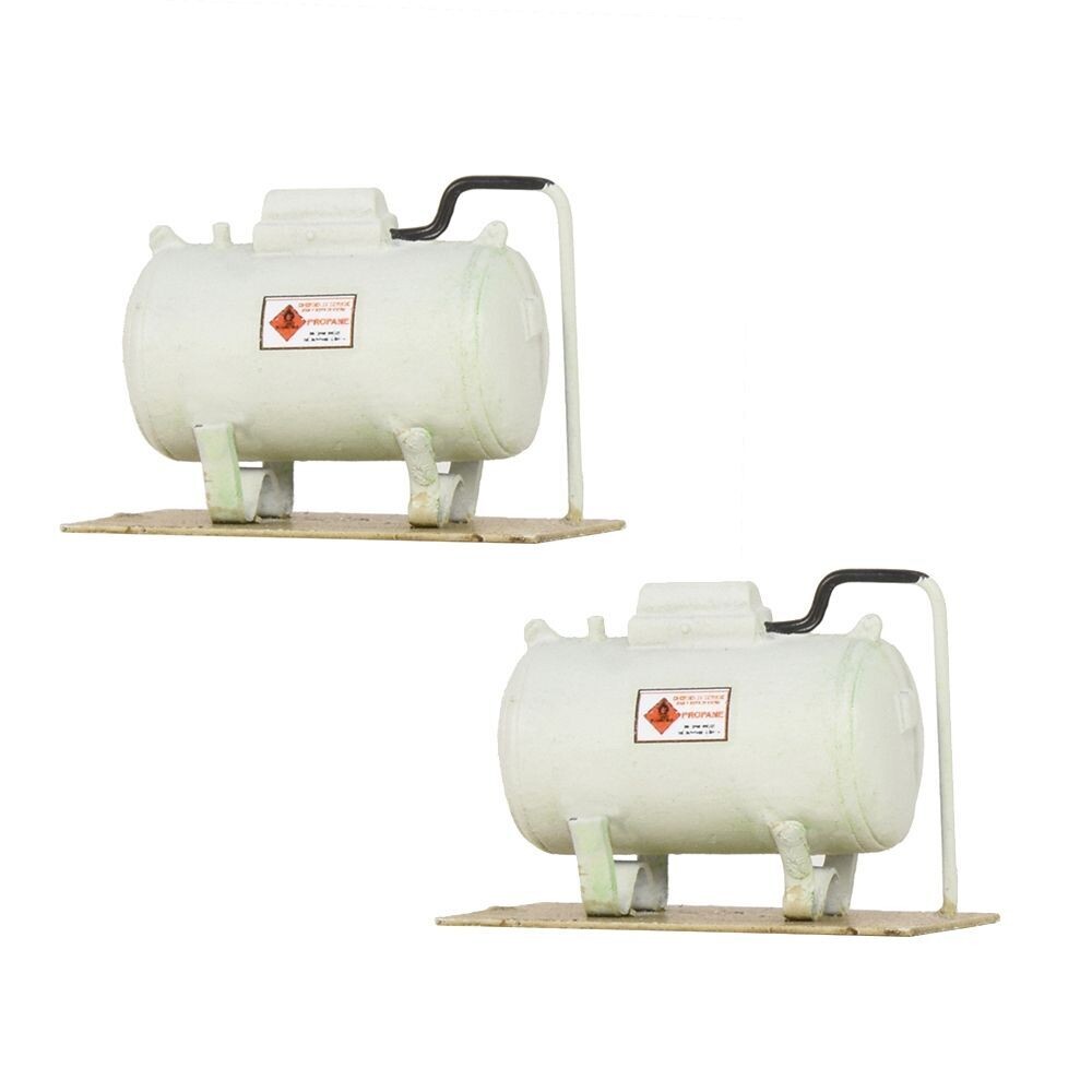 Bachmann 44-536 Scenecraft Two Domestic/Small Industrial Tanks OO/HO Gauge