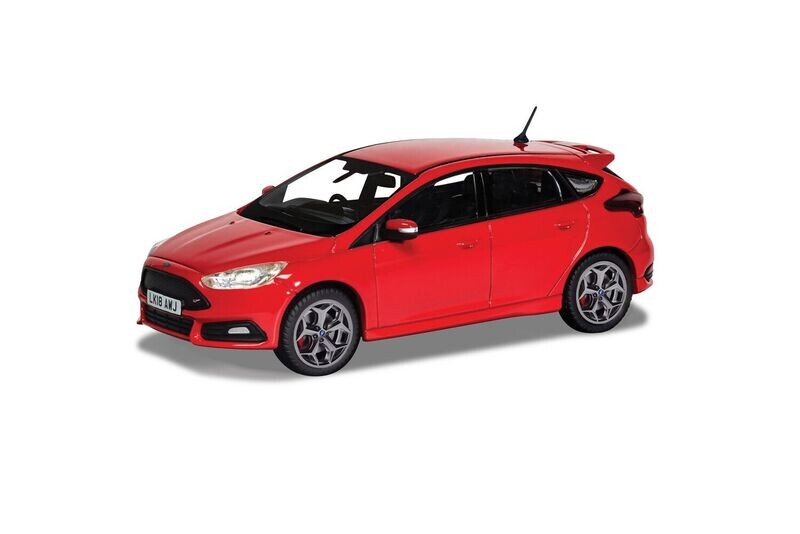 Corgi VA15303 Vanguards Ford Focus Mk3 ST, Race Red Diecast Model