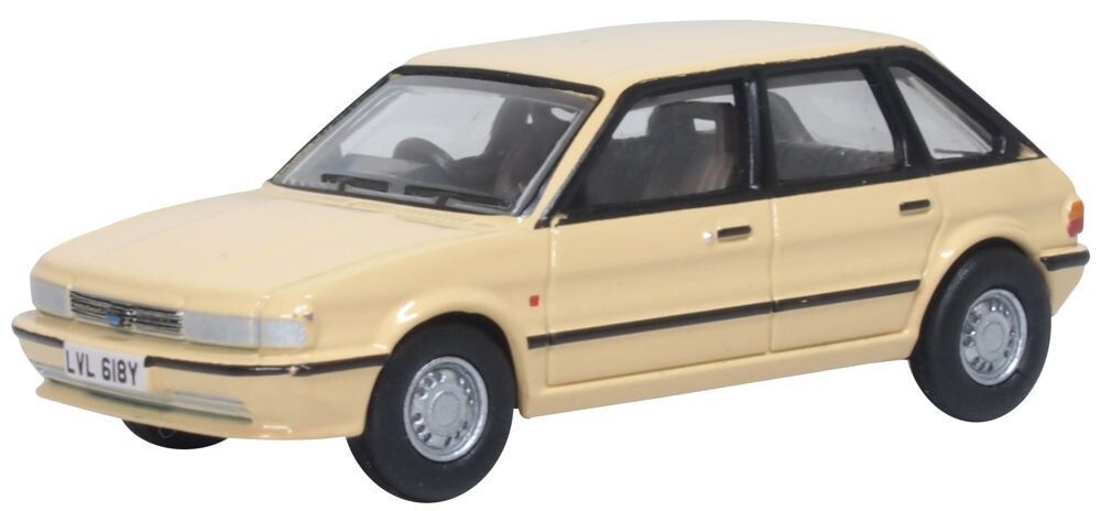Oxford Diecast Austin Maestro Rattan Beige (76MST002) 1:76 (OO) Scale Model