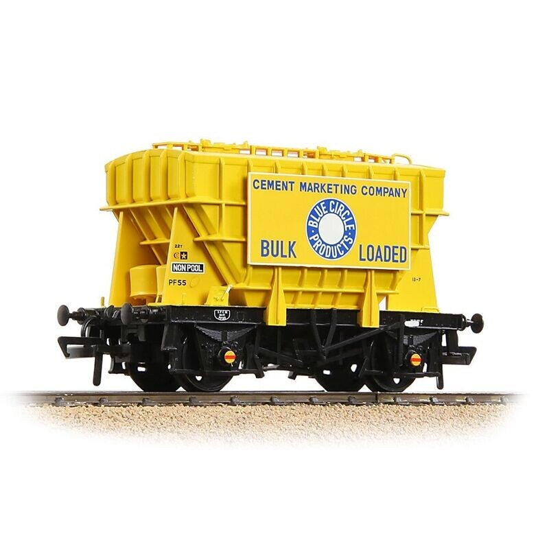 Bachmann 38-273 BR 22T 'Presflo' Cement Wagon 'Blue Circle Cement' Yellow