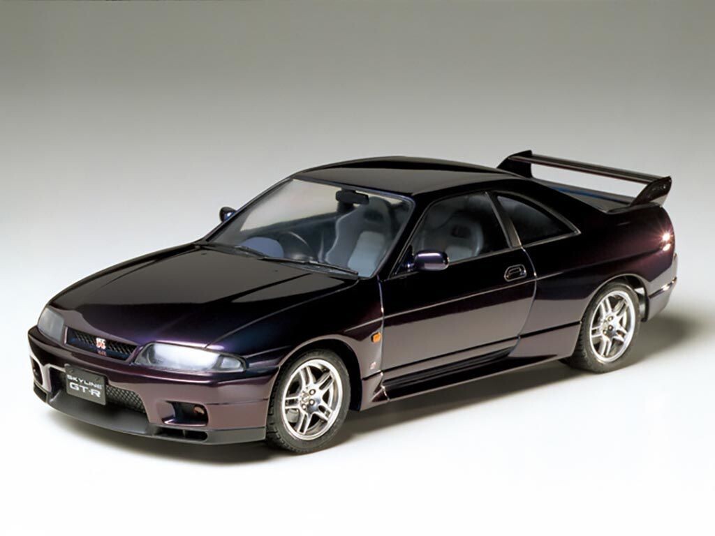 Tamiya 24145 Nissan Skyline GT-R V.SPEC 1:24 Scale Plastic Model Kit