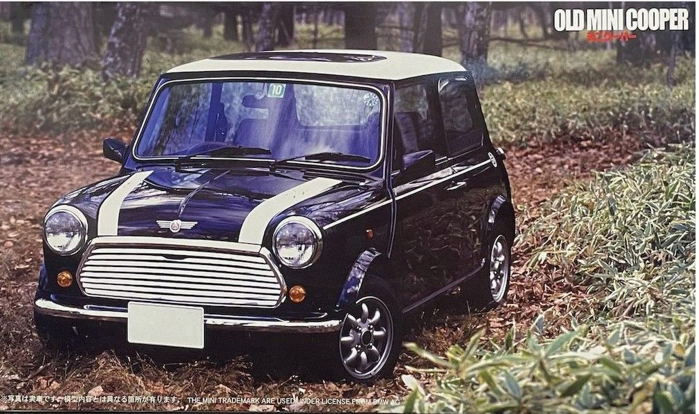 Fujimi 126777 Old Mini Cooper 1:24 Scale Plastic Model Kit