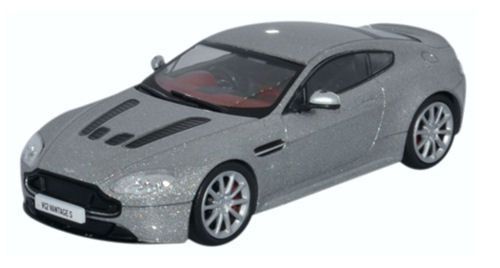 Oxford Diecast Aston Martin V12 Vantage S Lightning Silver (76AMVT002) 1:76 (OO) Scale Model