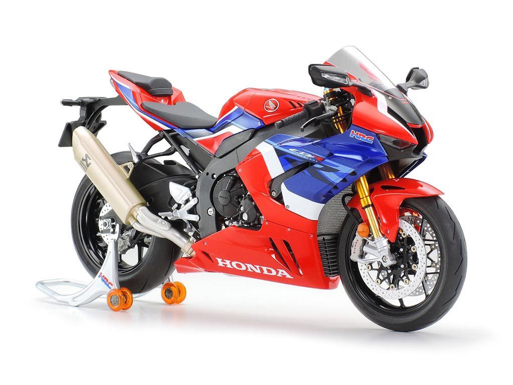 Tamiya 14138 Honda CBR 1000RR-R Fire Blade 1:12 Scale Plastic Model Kit