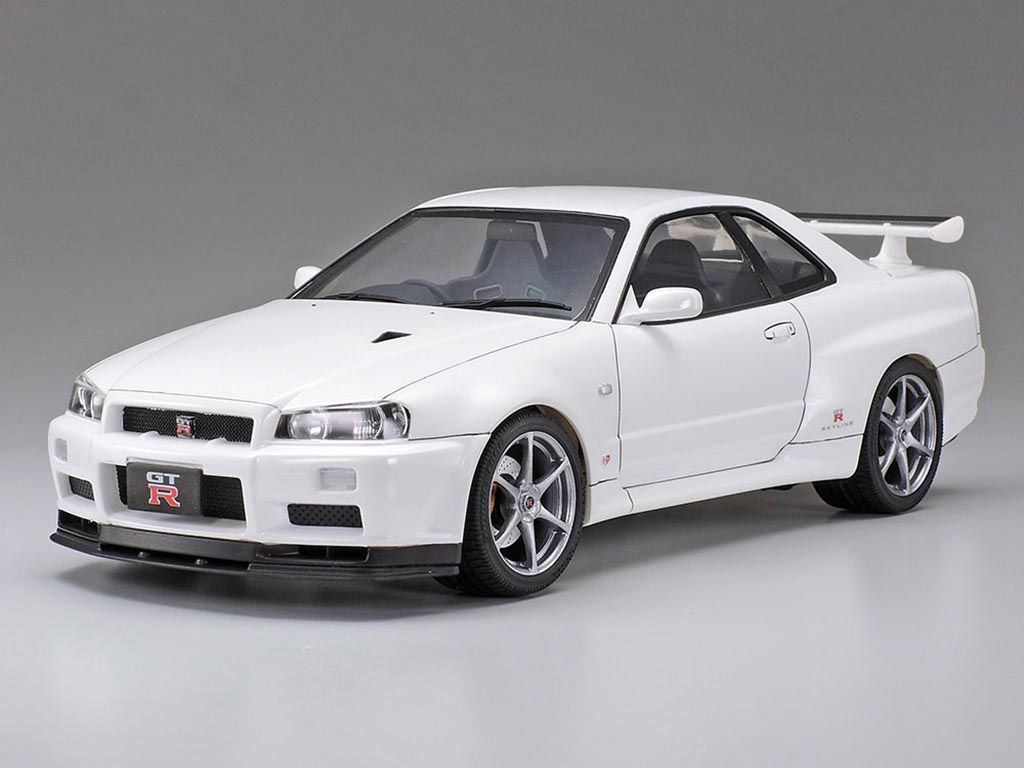 Tamiya 24258 Nissan Skyline GT-R (R34) 1:24 Scale Plastic Model Kit