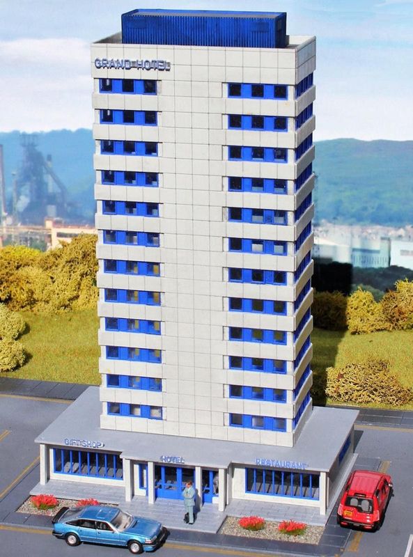 Gaugemaster GM486 Fordhampton Hotel Kit OO Scale
