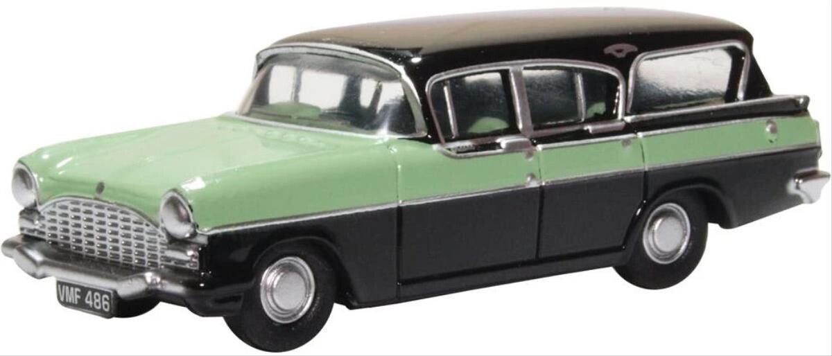 Oxford Diecast Vauxhall Cresta Friary Estate Versailles Green/Black (76CFE008) 1:76 (OO) Scale Model Oxford Diecast Vauxhall Cresta Friary Estate Versailles Green/Black (76CFE008) 1:76 (OO) Scale Model