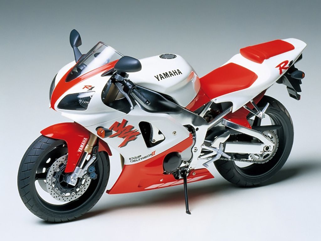 Tamiya 14073 Yamaha YZF-R1 1:12 Scale Plastic Model Kit Tamiya 14073 Yamaha YZF-R1 1:12 Scale Plastic Model Kit