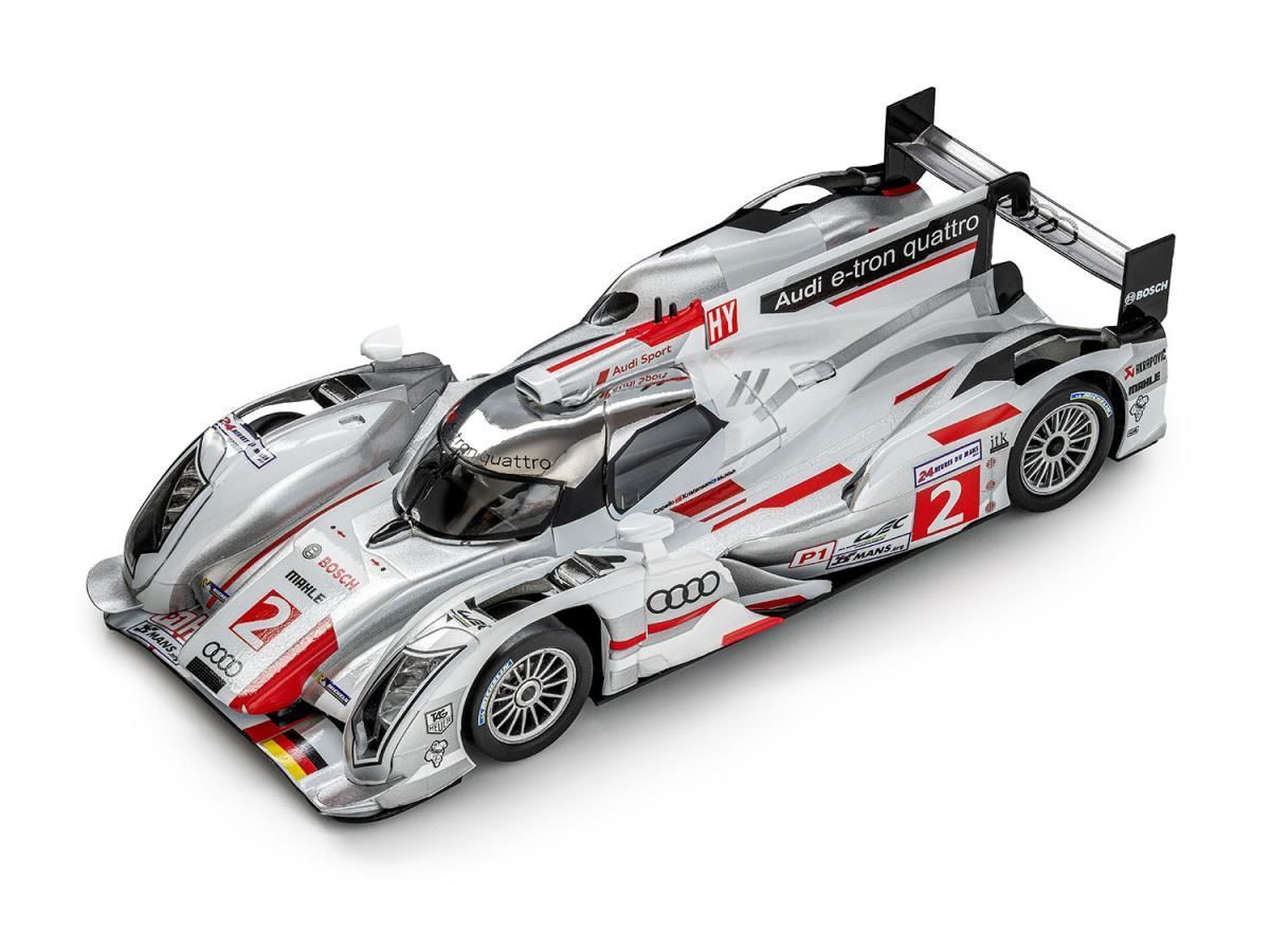 Slot.it CA38B R18 e-tron Quattro No.2 2nd 24hr Le Mans 2012 Slot Car