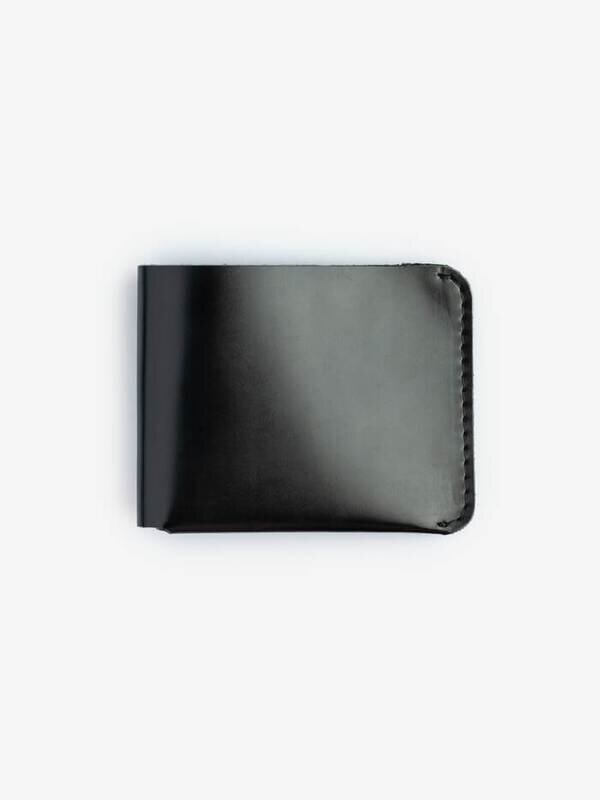 Черный бумажник из натуральной кожи
