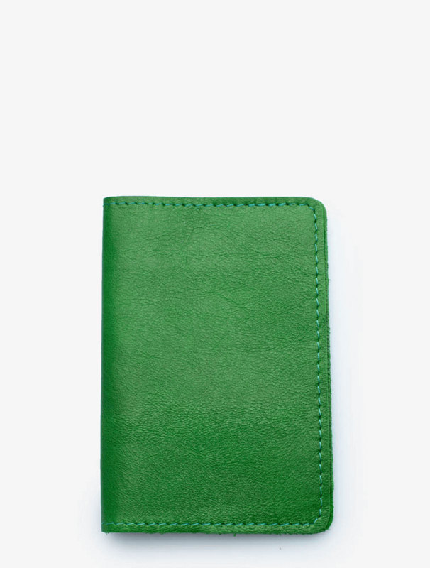 Обложка на паспорт зеленый