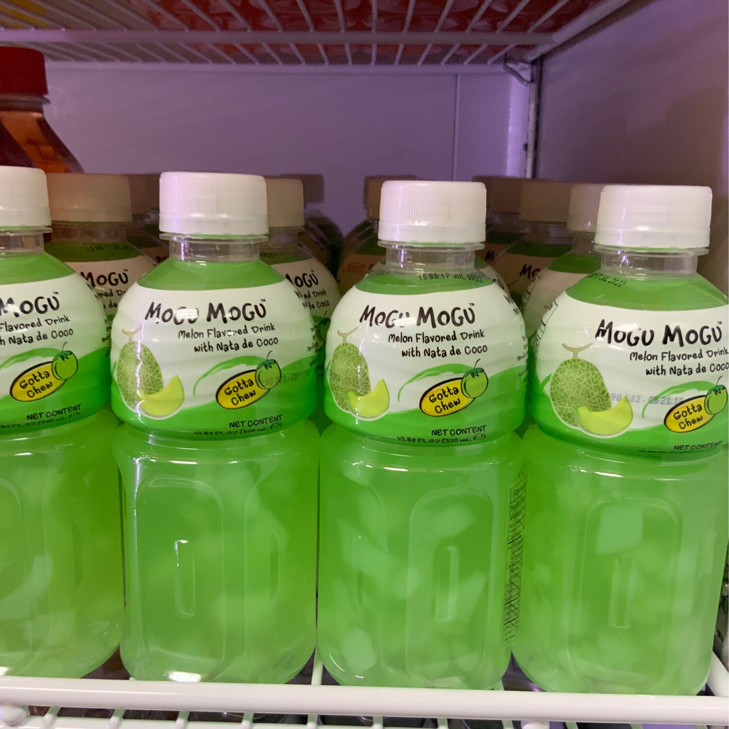Mogu Mogu - Melon Flavoured Drink With Nata de Coco