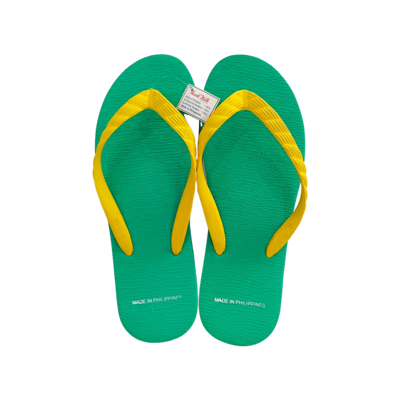 Beach Walk Slippers size 11-12