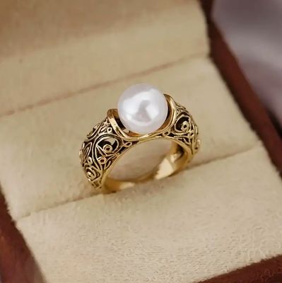 Ring - Elegant Carve