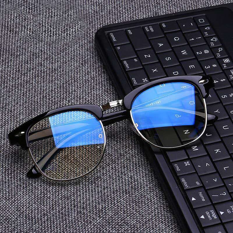 Elite Optics every-wear design
