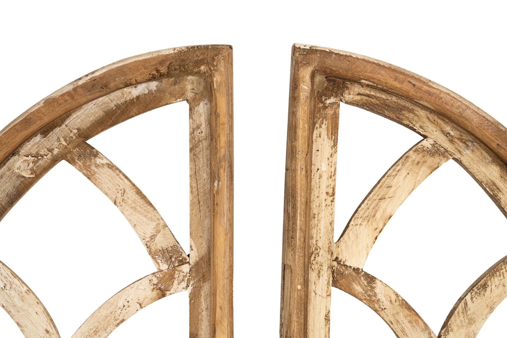 Fairfax Farmhouse Window-24x36-Antiqued White-Pair