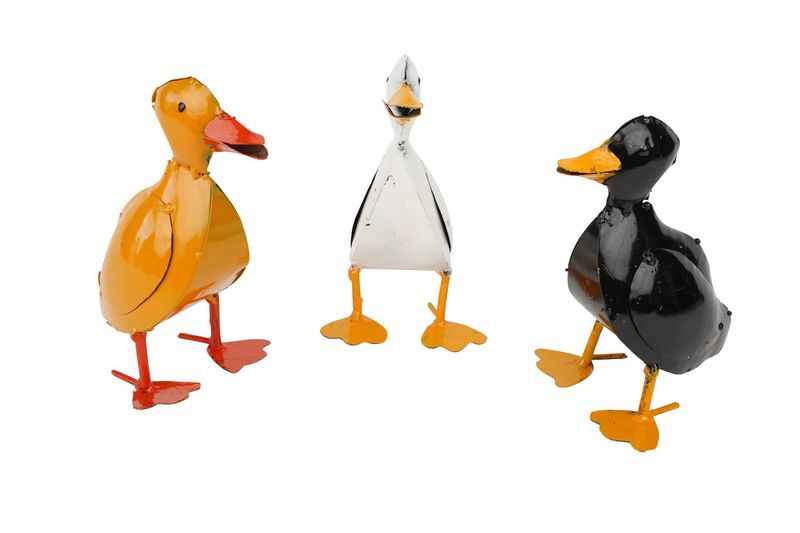 Farmhouse Garden Duck-Metal-Garden-Yard Art-3 Colors and 2 Sizes