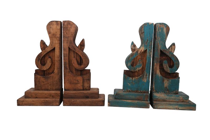 Creekside Farmhouse-Corbel-Rustic-Wall Decor-7Wx8Dx18H inches