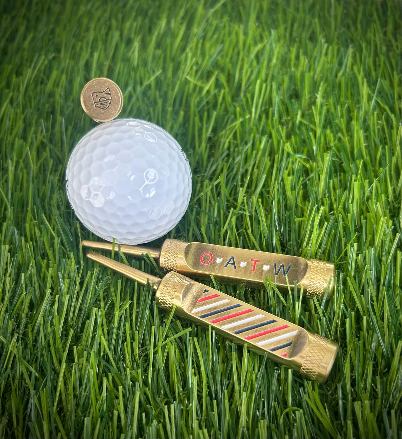 OATW Single-Prong Divot Tool