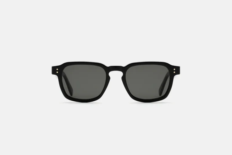 RETROSUPERFUTURE- Luce Black