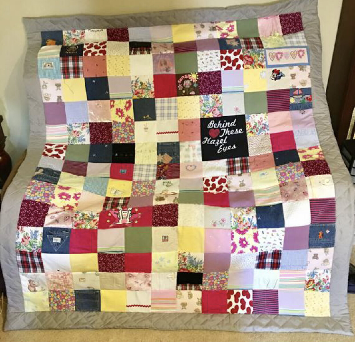 Patchwork Memory Quilts From Your Loved Ones Clothing