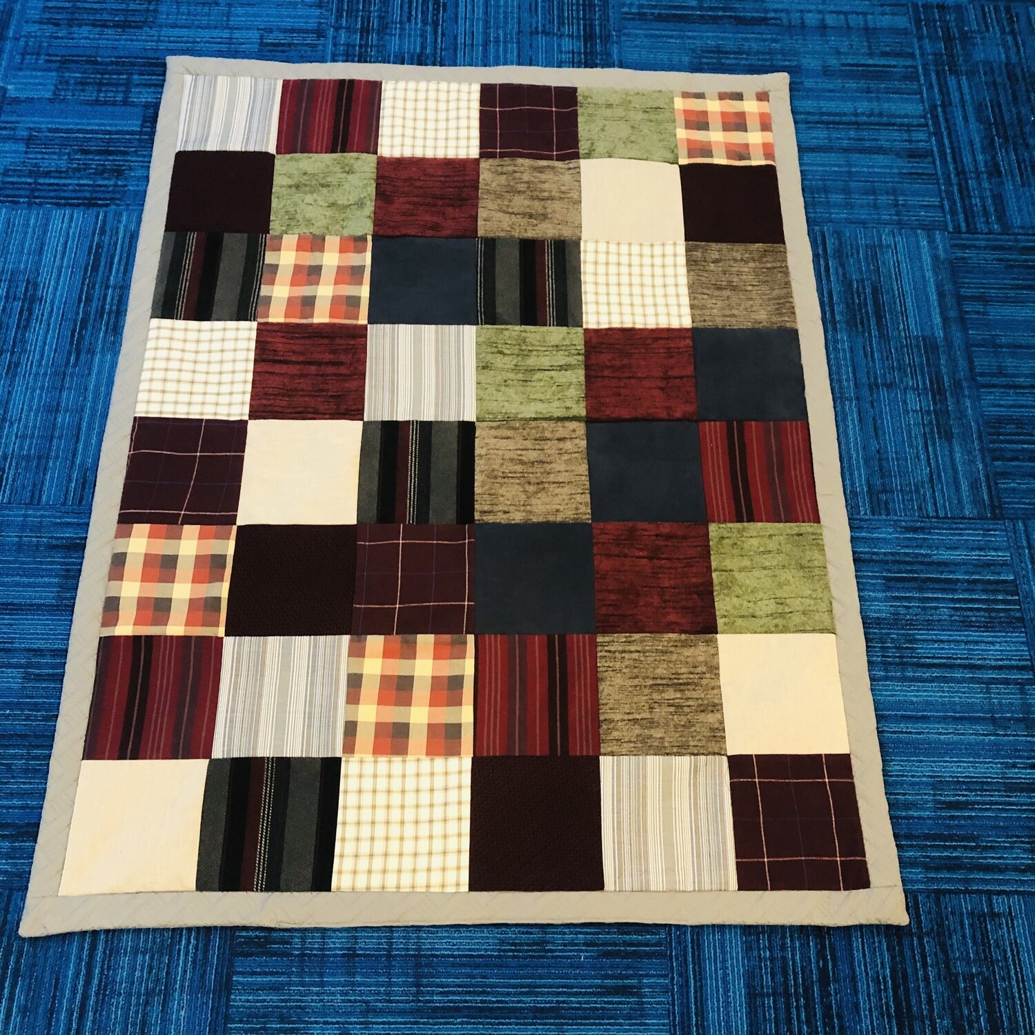 Patchwork Memory Quilts From Your Loved Ones Clothing