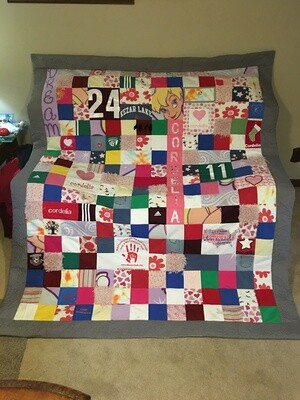 Patchwork Memory Quilts From Your Loved Ones Clothing