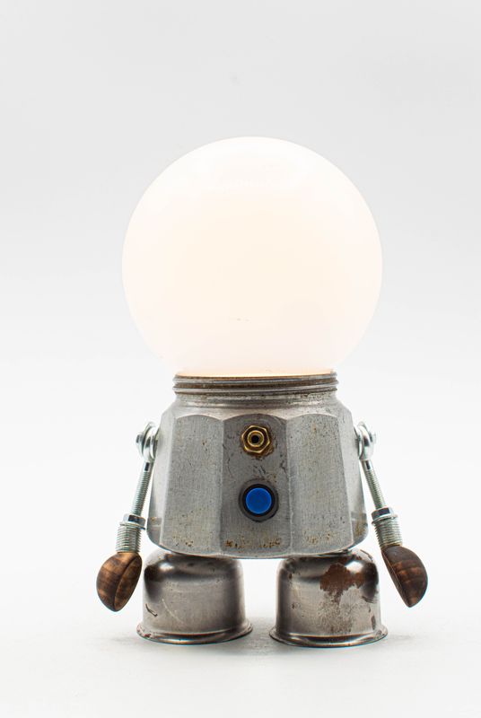 Robot lampada da tavolo USB Type C Robot lampada da tavolo USB Type C "RICARICABILE" snodabile fatta a mano