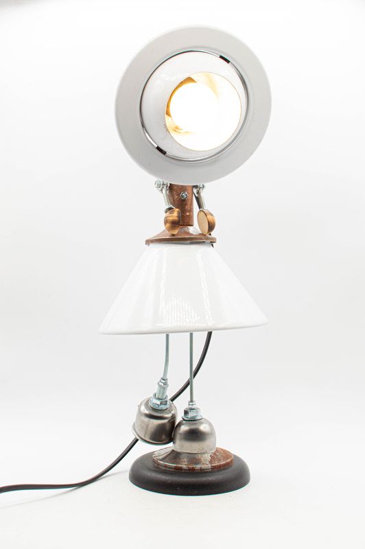 Robot lampada da tavolo stile Robot lampada da tavolo stile "BALLERINA" snodabile fatta a mano