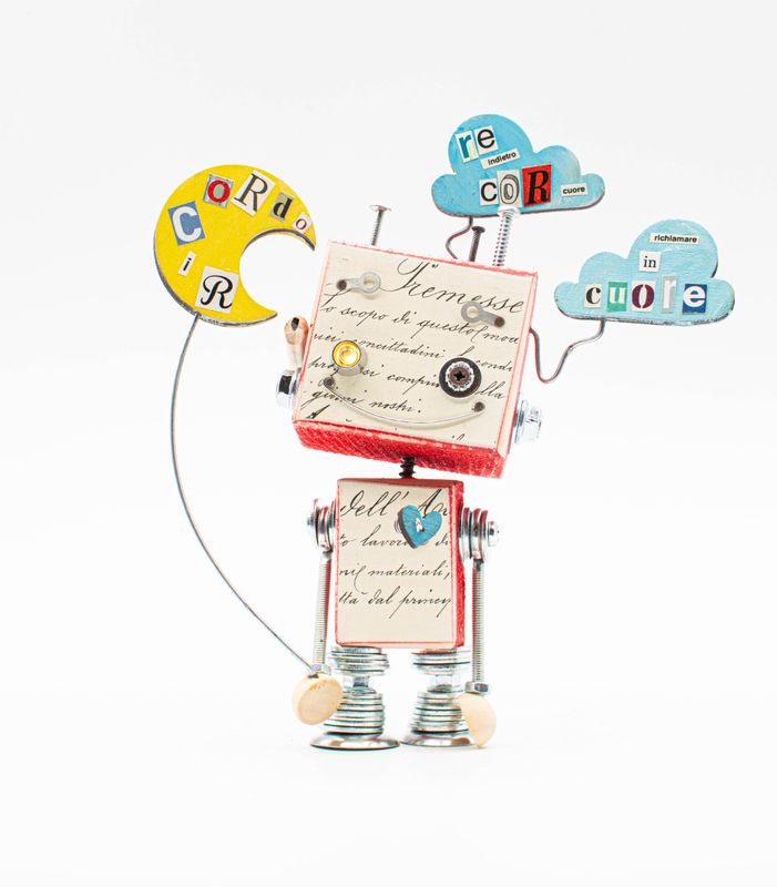 Luce di cortesia robot. Lampada di legno a batteria stile robot modello "LETTERINO" fatto a mano