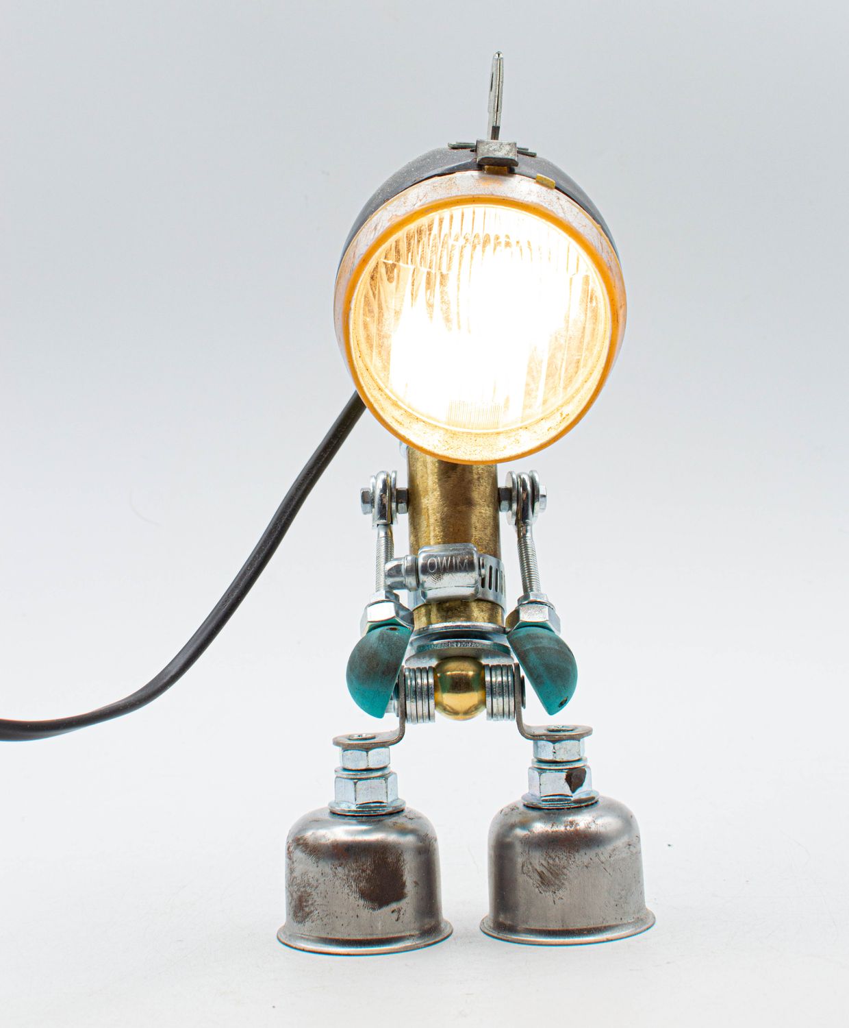 Robot lampada da tavolo stile "FANALE" fatta a mano