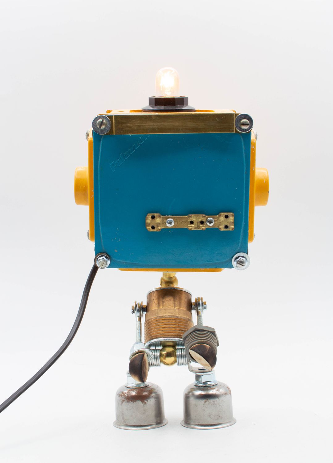 Robot lampada da tavolo stile "OTTONE" fatta a mano