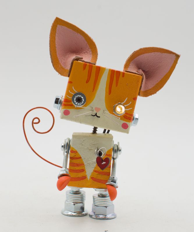 Luce di cortesia robot. Lampada di legno a batteria stile robot modello "GATTINO" fatto a mano