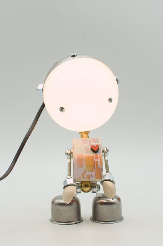 Robot lampada da tavolo stile Robot lampada da tavolo stile "KODAMA" snodabile fatta a mano