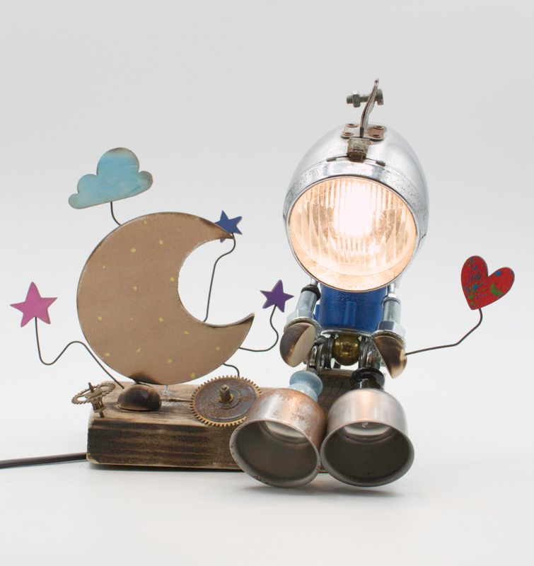 Robot lampada da tavolo stile Robot lampada da tavolo stile "ROMANTICO" fatta a mano