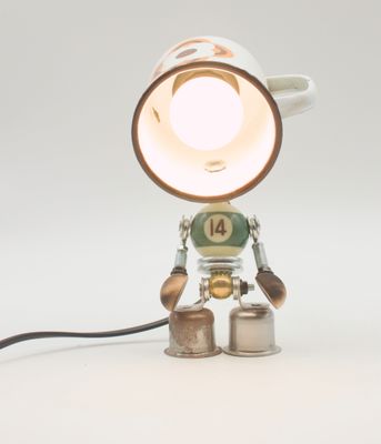 Robot lampada da tavolo stile Robot lampada da tavolo stile "BILIARDO" fatta a mano