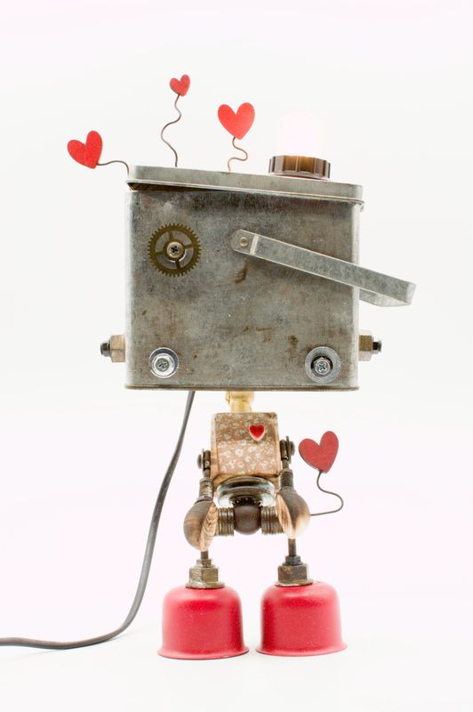 Robot lampada da tavolo stile "SAN VALENTINO" fatta a mano