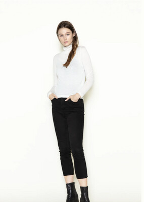 Look By M: Lightweight Turtle Neck Sweater-Ivory