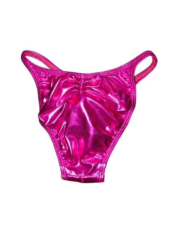METALLIC MAGENTA BODYBUILDING POSING TRUNKS