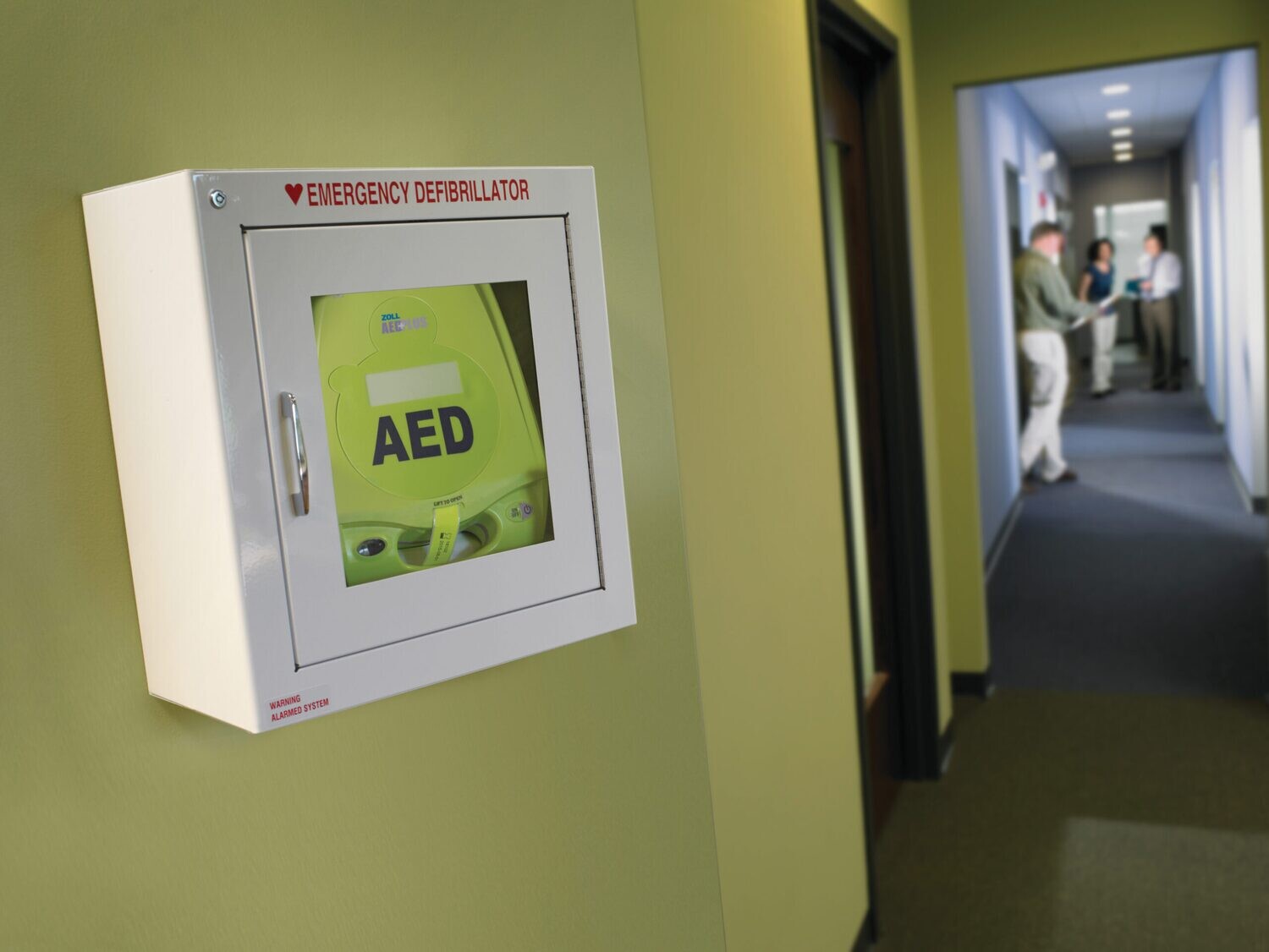 Zoll AED plus Wall Cabinet