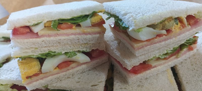 Lunch 10 personas - 18 bocados