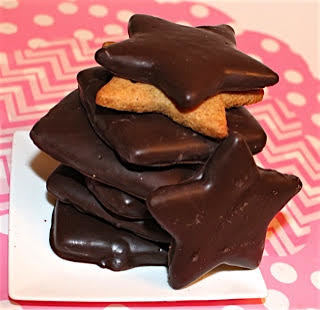 1/2 Pound of Specialty Cookies 1/2 Pound of Specialty Cookies