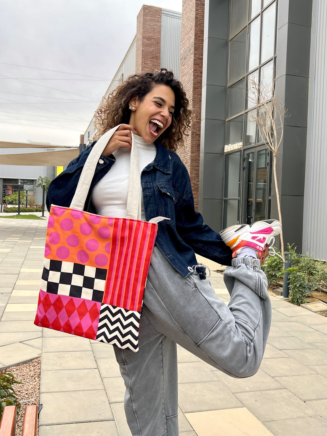 Fuchsia Fiesta Tote Bag