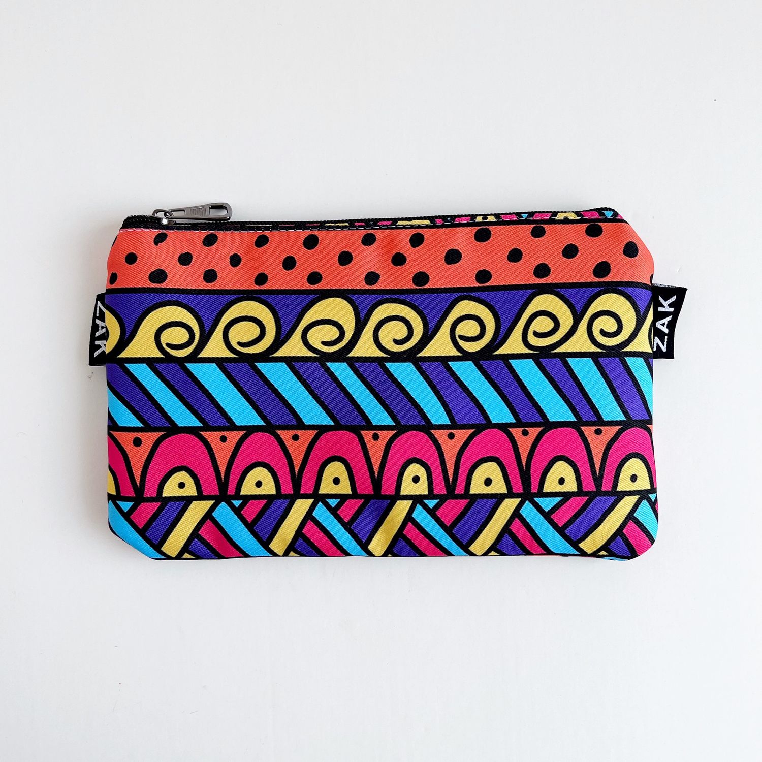 Lively Pouch