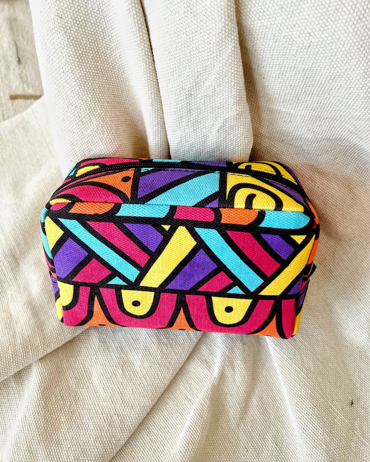 Lively Makeup Bag