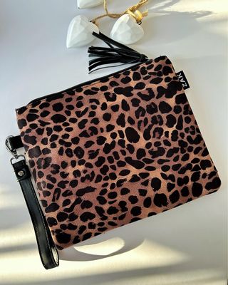 Leopard Clutch