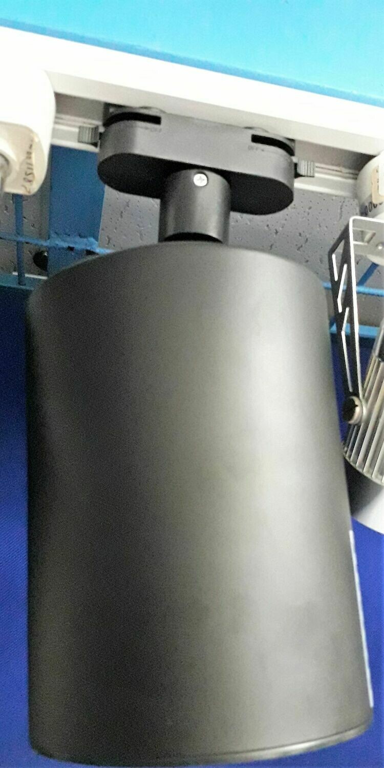 TRACK LIGHT